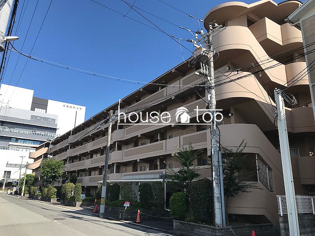 建物外観　全戸南向きにつき日当り良好の外観です！人気のオール電化住宅♪