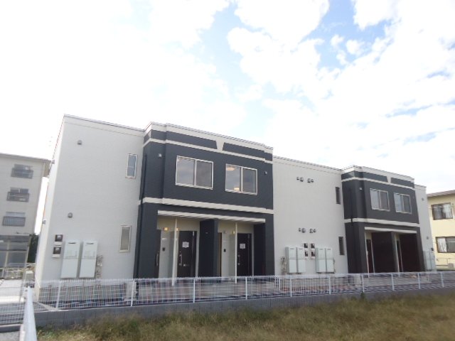 建物外観　外観写真（昼）