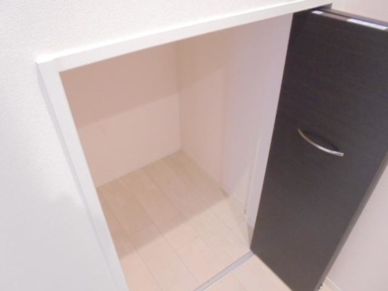 収納　図面と現状に相違がある場合には現状を優先