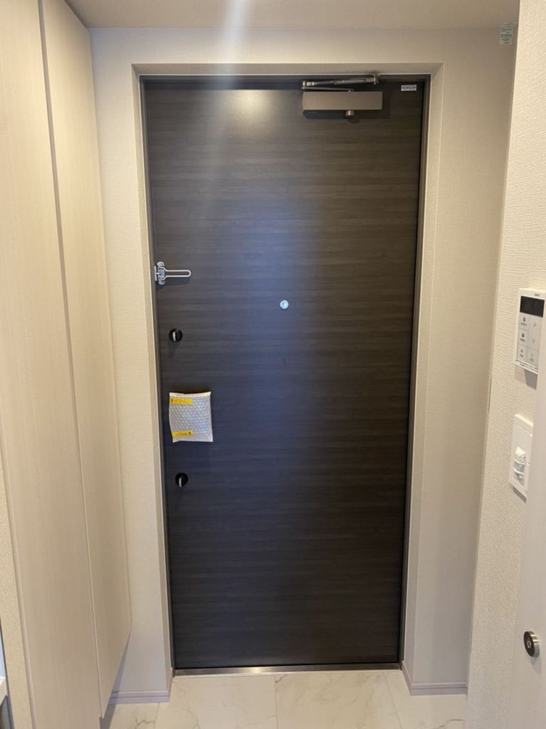 玄関　玄関