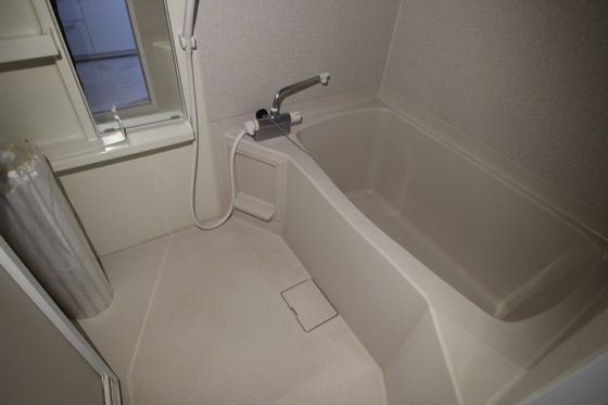 バス・シャワールーム　※別部屋の写真です