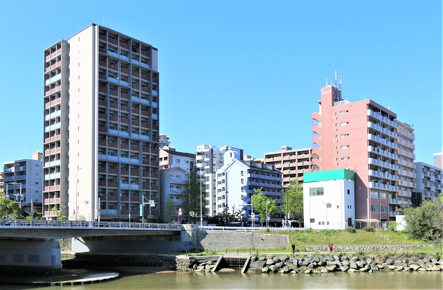 建物外観　人気デザイナーズマンションに空きが出ました！
