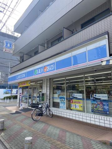 コンビニ　ローソン（コンビニ）まで719m