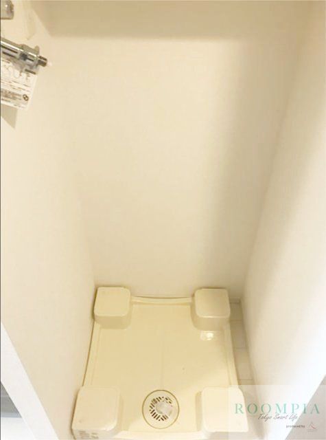 その他部屋・スペース　洗濯機置き場