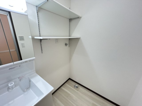 洗面設備　※写真は類似物件です。