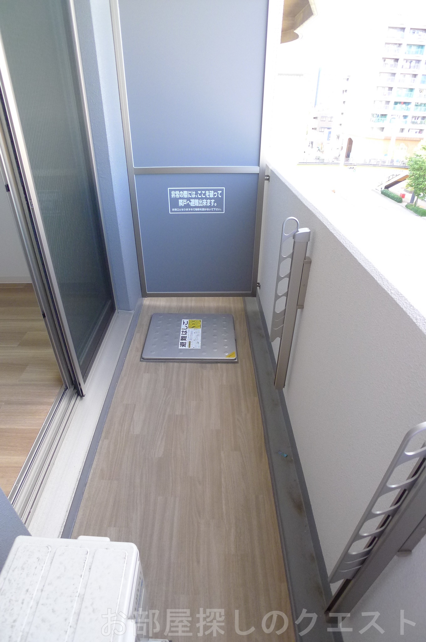 バルコニー　（写真は同タイプ）