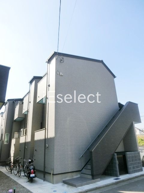 建物外観　閑静な住宅街に立地しております。