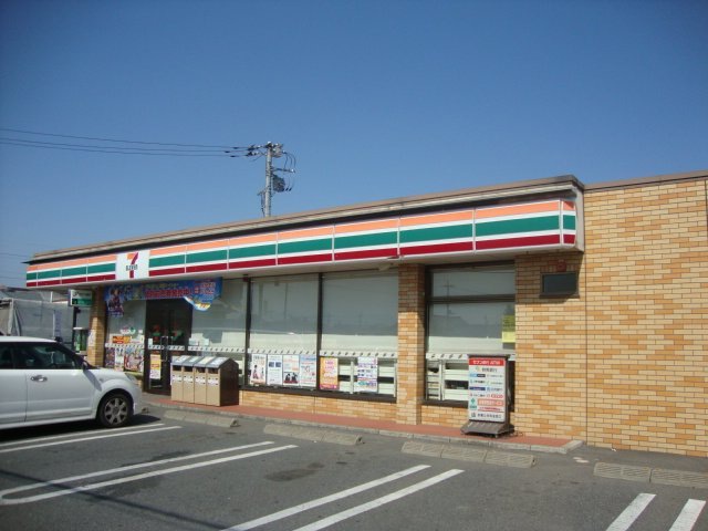 コンビニ　セブンイレブン高崎石原町店（コンビニ）まで506m