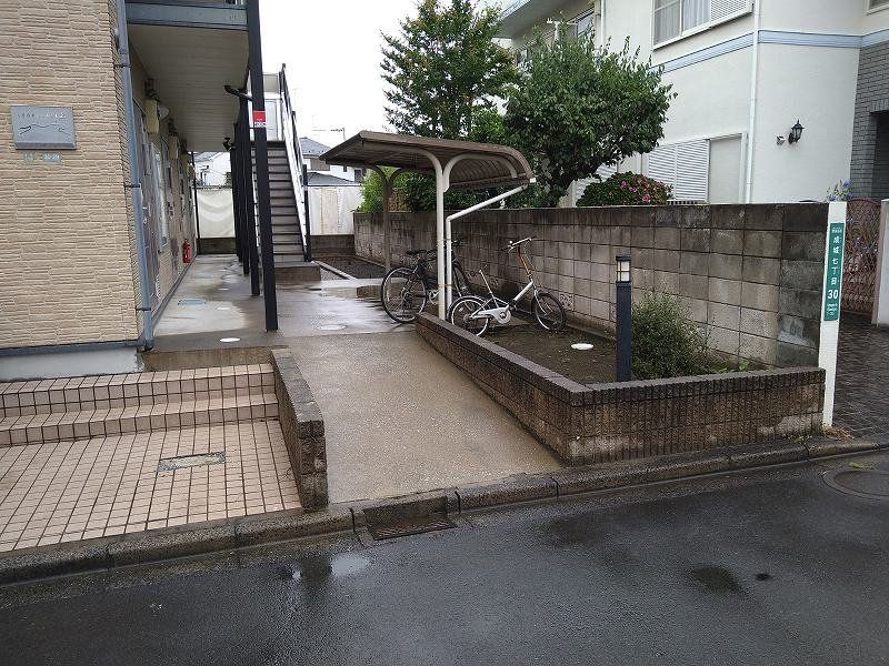 その他　駐輪場　自転車＆原付のみ駐輪可