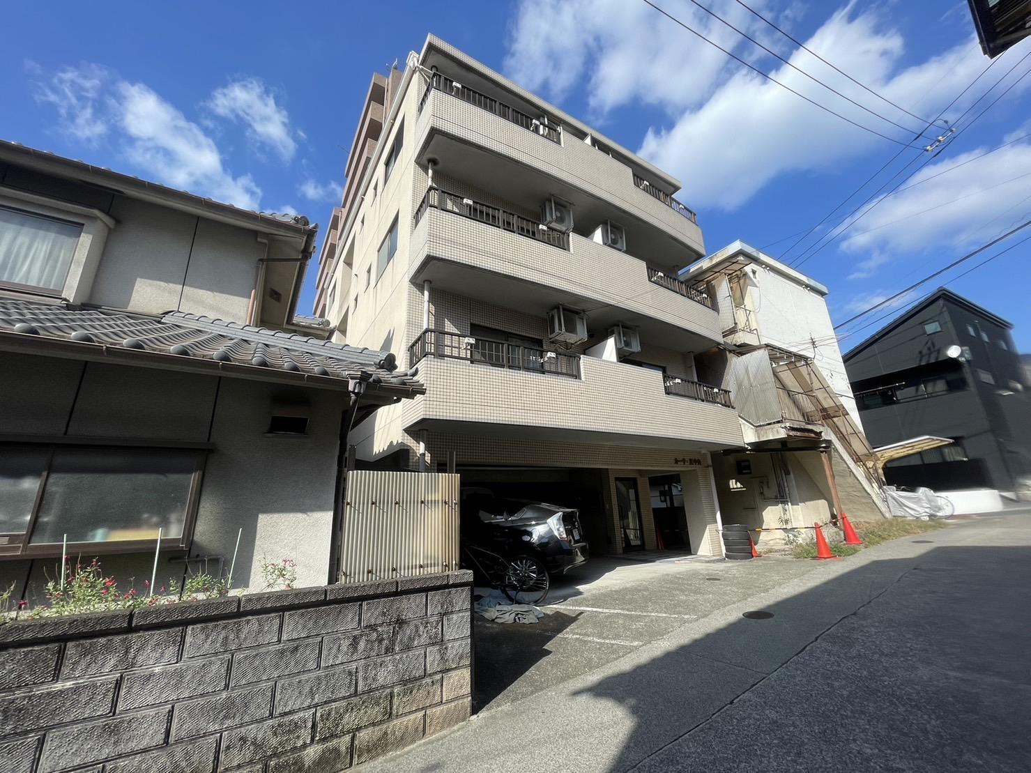 建物外観　1995年築　カーサ東中央