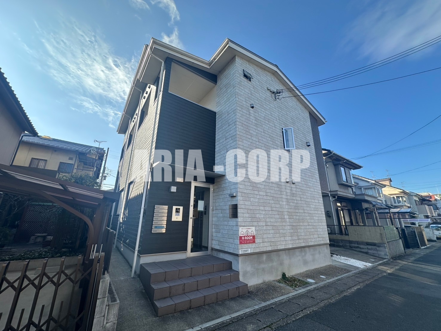 建物外観　2018年築、大手ハウスメーカー施工のデザイナーズアパート