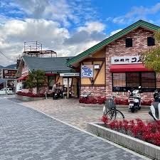 飲食店　コメダ珈琲店京都醍醐店（飲食店）まで113m