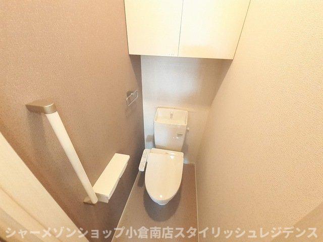 トイレ　落ち着いたトイレです