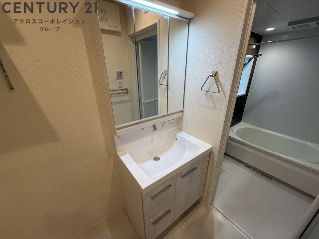 洗面設備　独立洗面化粧台付きでおすすめです！