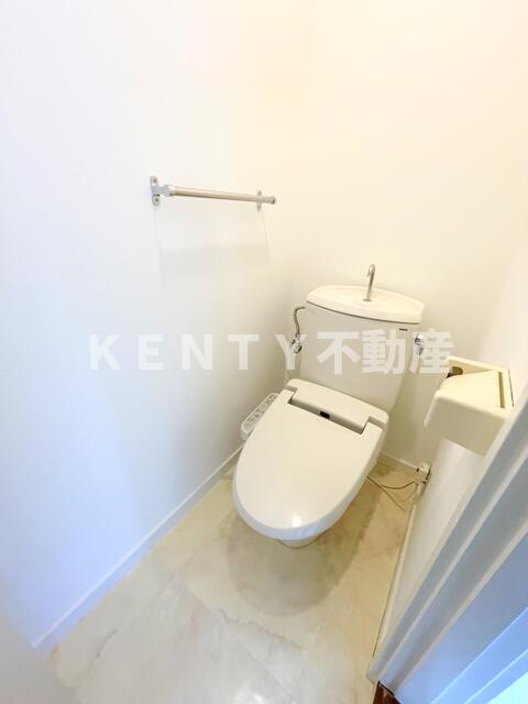 トイレ　コンパクトで使いやすいトイレです
