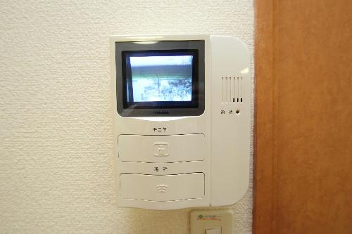 セキュリティ　実際のお部屋と異なる場合がございます。