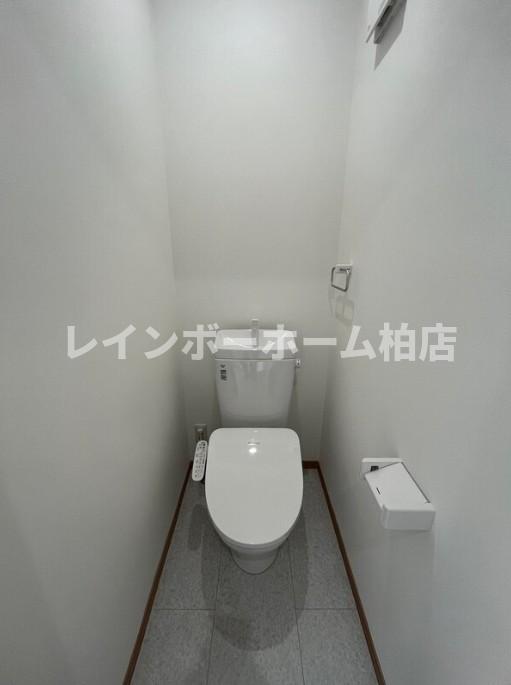 トイレ　落ち着いたトイレです