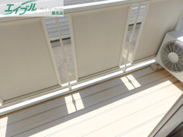 バルコニー　別部屋同タイプ