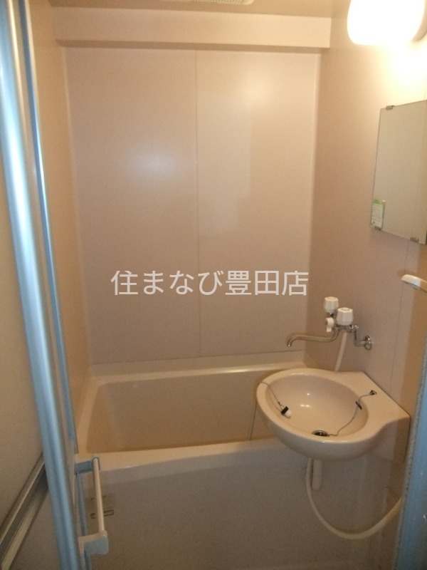 バス・シャワールーム　同型タイプ