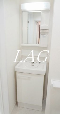 洗面設備　独立洗面台です。
