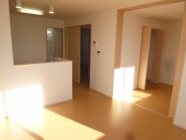 居室・リビング　使いやすい居間です