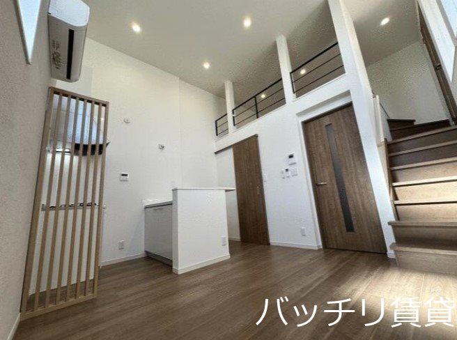 居室・リビング　同型タイプの為現状優先