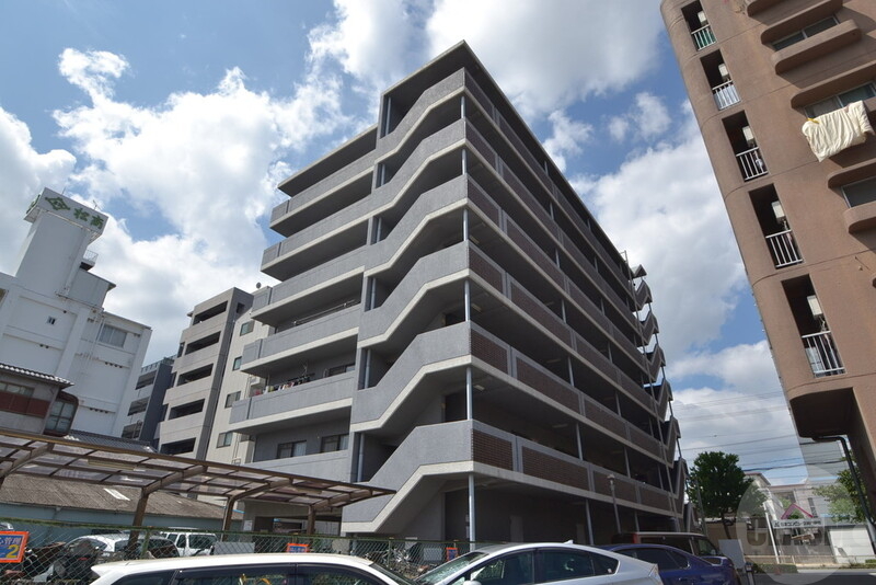 建物外観　重厚感のある外観です