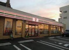 コンビニ　セブンイレブン名古屋泉3丁目店（コンビニ）まで230m