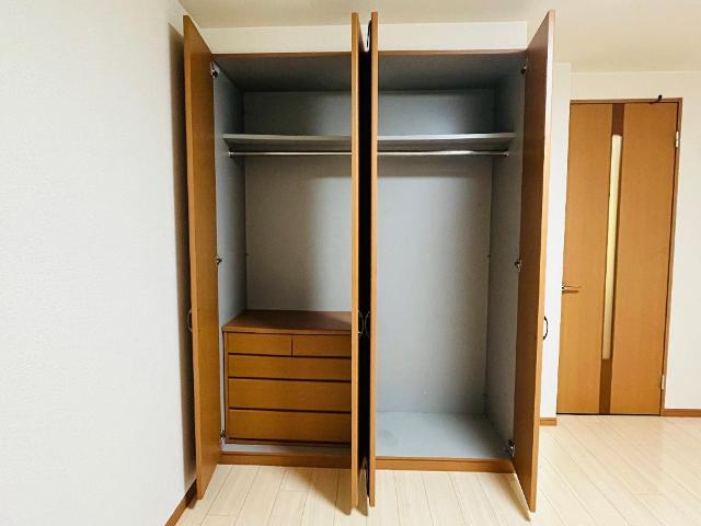 収納　クローゼット