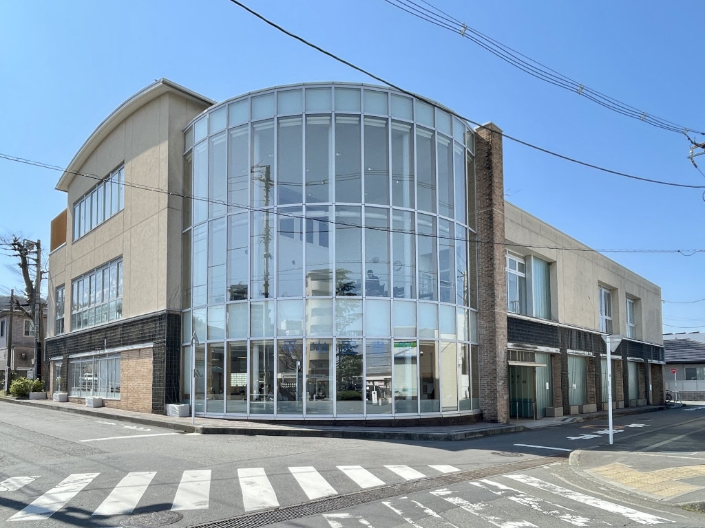 図書館　日野市立平山図書館（図書館）まで1151m