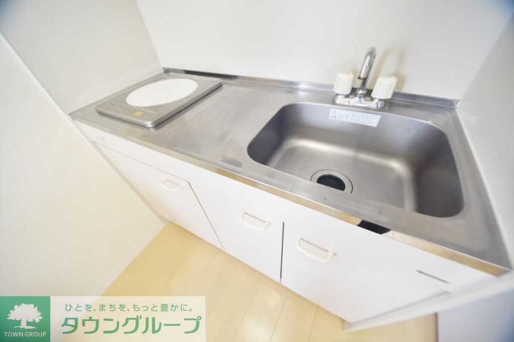 キッチン　同建物別物件