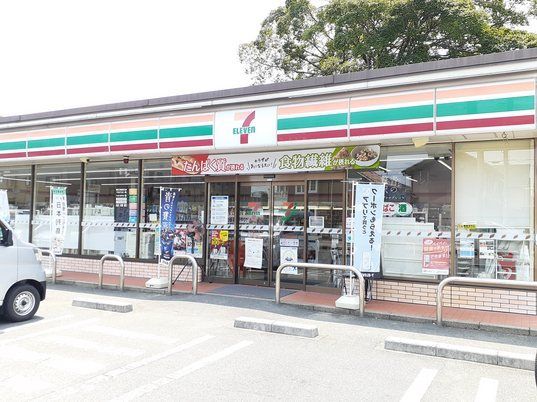 コンビニ　セブンイレブン　東五城店（コンビニ）まで800m
