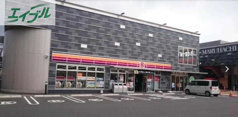 コンビニ　ファミリーマートマルハチ大安寺店（コンビニ）まで391m