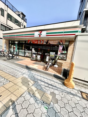 コンビニ　セブンイレブン大阪阿倍野筋5丁目店（コンビニ）まで205m