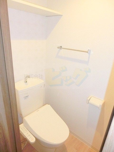 トイレ　ウォシュレット設置済みです！