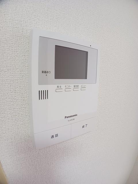 セキュリティ　モニター付きインターホン