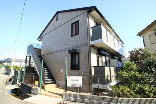 建物外観　建物外観