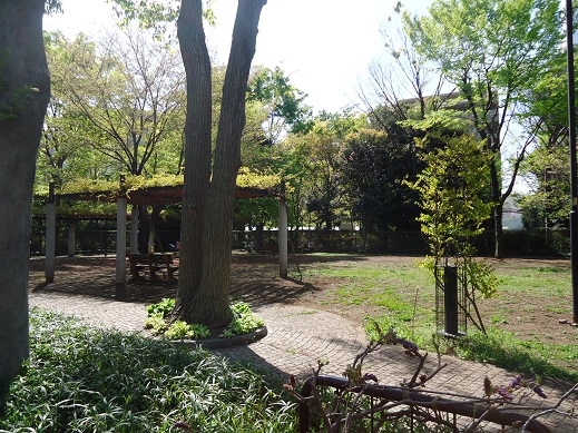 公園　高井戸藤が丘公園（公園）まで478m