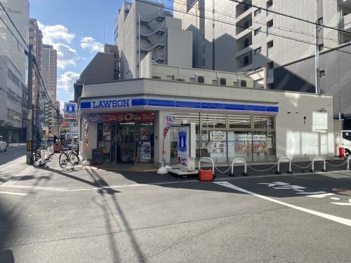 コンビニ　ローソン 南船場一丁目店（コンビニ）まで260m