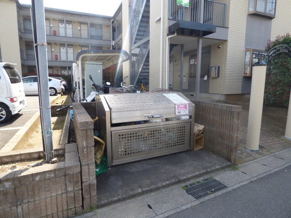 その他　ダストボックス
