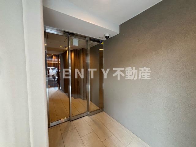 エントランス　建物の内部です