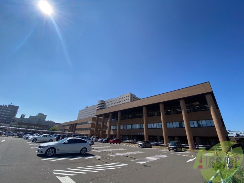 病院　国立大学法人北海道大学病院（病院）まで192m