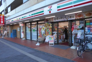 コンビニ　セブンイレブン 大田区上池台店（コンビニ）まで297m
