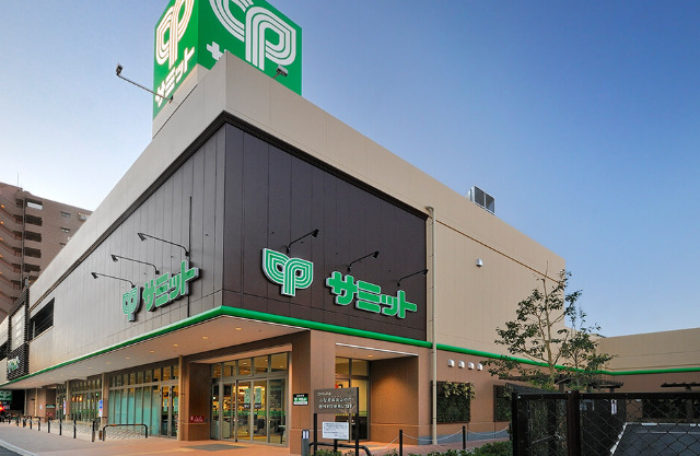 スーパー　サミットストア 井荻駅前店（スーパー）まで569m