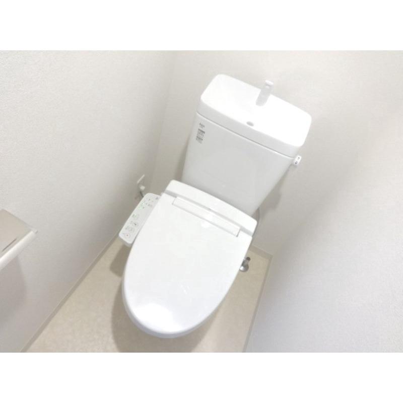 トイレ　冬場もお尻を冷やしません。
