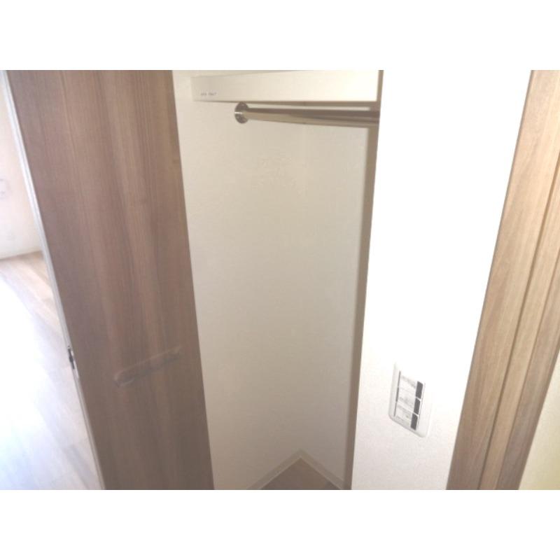 収納　一人暮らしでも収納は大事ですよね！！