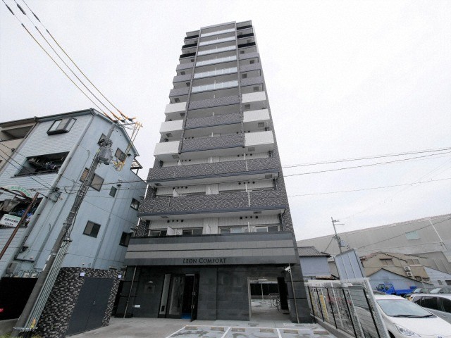 建物外観　落ち着いた雰囲気の外観です