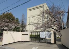 小学校　尼崎市立小園小学校（小学校）まで736m