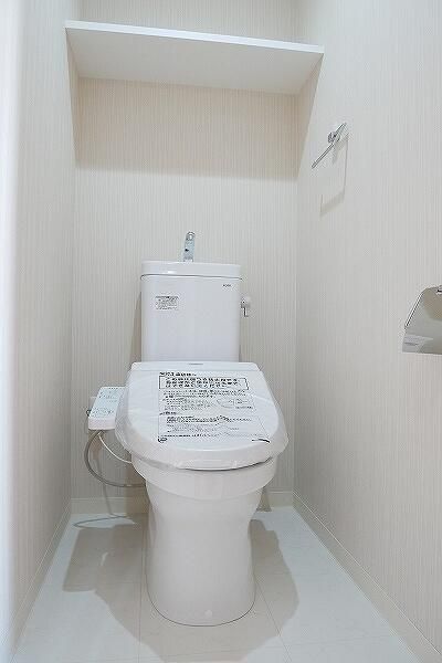 トイレ　別タイプ部屋　参考写真です