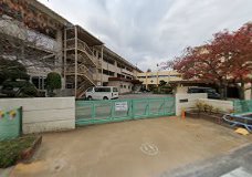 小学校　倉敷市立中島小学校（小学校）まで984m